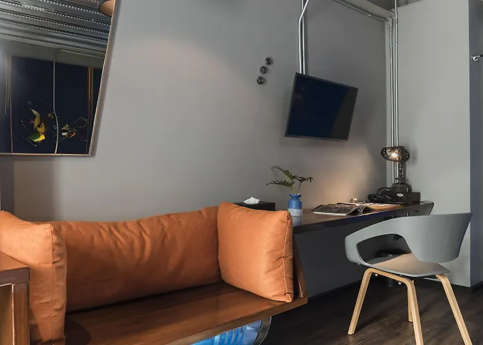 Mestyle Garage Hotel Bangkok