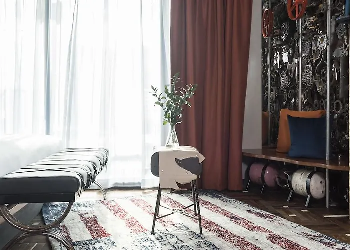 Hotel Mestyle Garage Bangkok