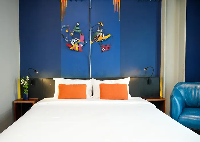Hotel Mestyle Garage